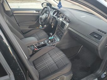 Volkswagen Golf 7 variant Launge - 9