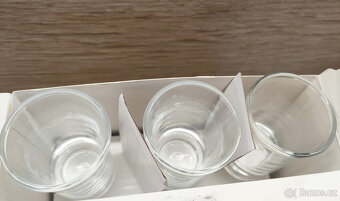 dřevěný nosič na 6 panáků - 9