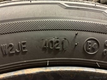 Zimní pneu Škoda Fabia + plechový disk, cena za 1ks - 9
