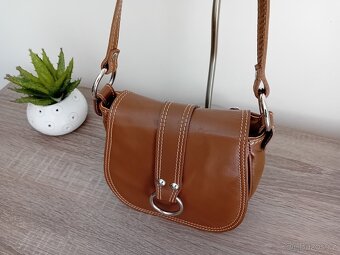 Genuine Leather dámská malá kabelka kožená - 9