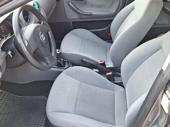 Cordoba 1.4i Nové v ČR, pravidelný servis, dve sady kol - 9
