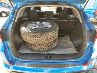 HYUNDAI TUCSON 1.7 CRDi,85KW,4x2,2016,2xALU,RÁM,PDC,NAVI. - 9