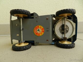 POHOTOVOSTNÍ AUTO JEEP - ITES r. 1960 - ČSSR - 9
