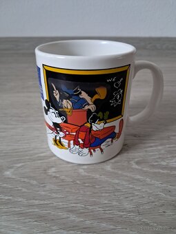 Magický hrnek od Disneyho - 9