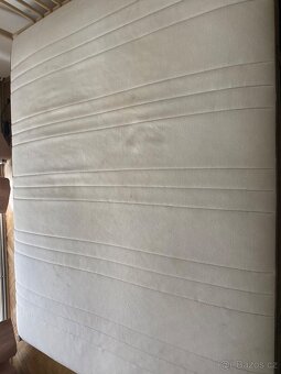 Postel IKEA s roštem 160x200 - 9