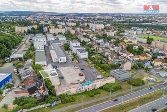 Pronájem komerčního pozemku, 200 m², Plzeň, Republikánská - 9