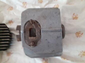 Jawa pařez, 05,20 - 9