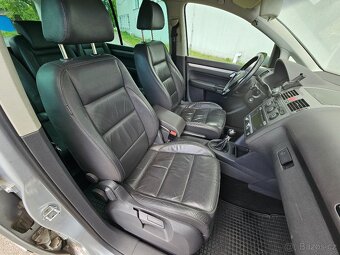 Volkswagen Touran 2.0TDI,TAŽNÉ - 9