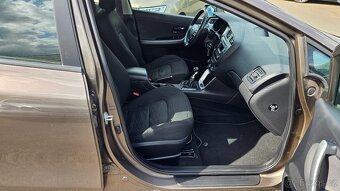 Kia Ceed 1,6 GDi - 9
