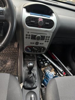Opel combo-C 1.7 cdti - 9