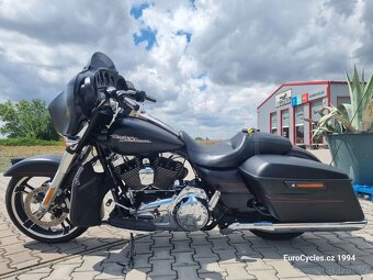 Harley- Davidson FLHXS Street Glide Special NAVI, 2016 - 9