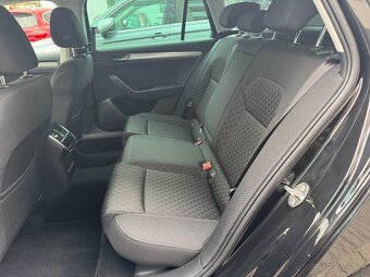 Škoda Superb 3 2.0TDI 147kW DSG Tažné ACC Kamera Keyless DAB - 9