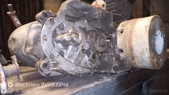 Motor ČZ 175 prase - 9