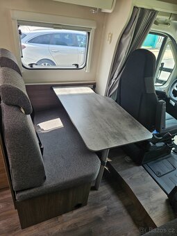 Nové Carado T338 S (Ducato 103kW), 5 míst - 9