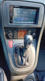 Fiat Croma 1.9 JTD 110kW automat - 9