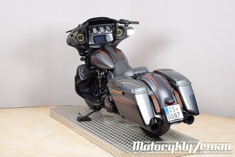 Harley-Davidson FLHXSE CVO Street Glide PL6 - 9