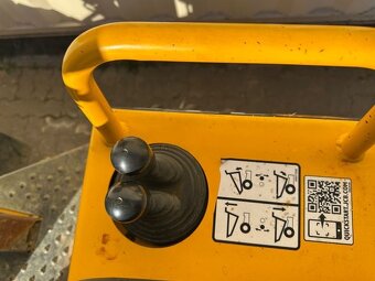 Prodám kolový minidumper JCB 1T 2S5 - 9