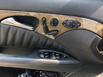 Mercedes Benz E63 AMG 6.3 - 9