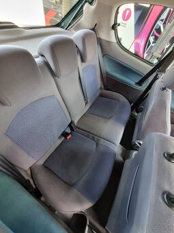 Peugeot 206 - 9