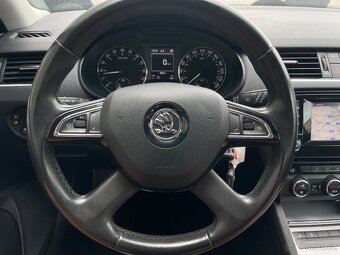 Škoda Octavia 3 - NAVIGACE 6STUPEŇ - 9