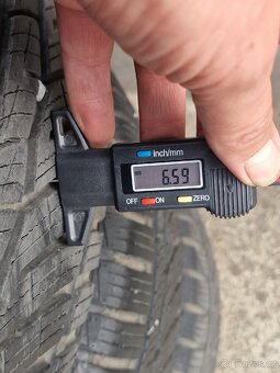 215/55/17 Alu kola Dezent 5x112 celoroční - 9