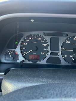 Peugeot 306 2.0 HDI, rok 2001, STK 11/2025 - 9