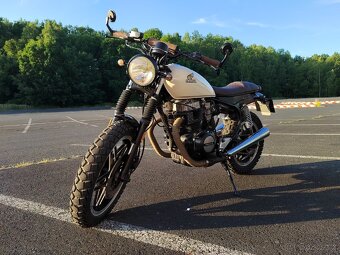 Honda cm 400 caferacer/scrambler - 9