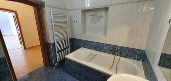 Pronájem bytu 2+1, 86 m2, v Jindřichově Hradci - 9