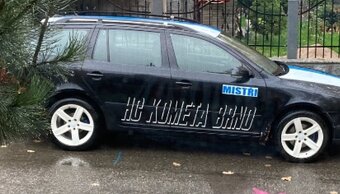 Alu bílé 17” 5x112 et28 - 9