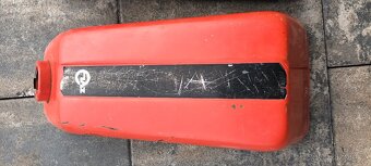 Babetta 210 - pěkná nádrž - 9