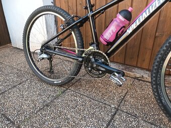 Specialized Hotrock 24" kola 3x9 rychlostí - 9