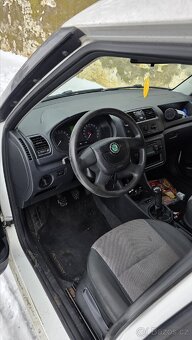 Skoda Roomster 1.6 tdi - 9