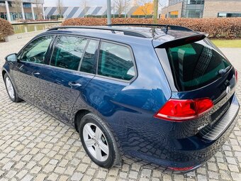 Volkswagen Golf 2.0TDI 110KW VÝHŘEV SENZORY SERVISKA - 9