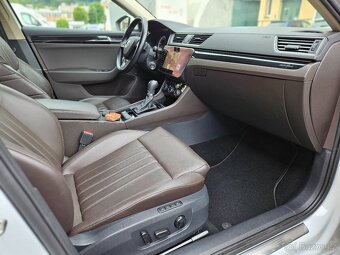 Škoda Superb III L&K 2.0 TDI 140kw DSG 4x4 KEYLESS PANO 2018 - 9
