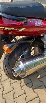 Kawasaki ZR 7 po 1.majiteli - 9