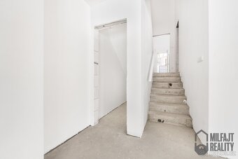 Prodej novostavby domu 4+kk s garáži - Lučany nad Nisou - 9