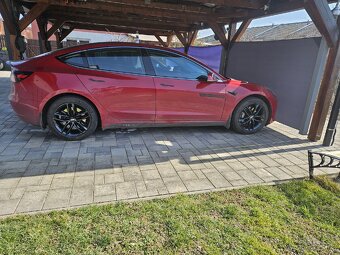 Kola BBS 18" pro Tesla model 3 - 9