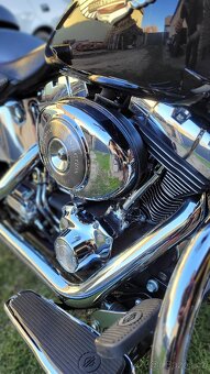 Harley Davidson - 9