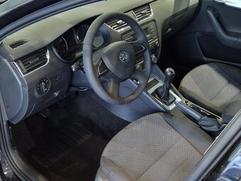 Škoda Octavia 3 Combi 1.2TSI 77KW Výhřev Park. senzory - 9