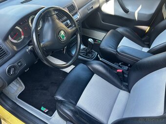 Octavia RS 1.8T combi - sběratelský kus - 9