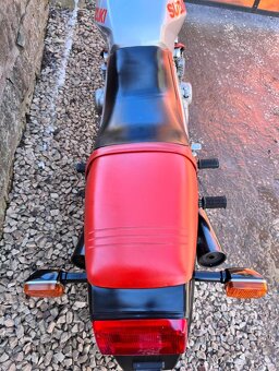 Suzuki Katana 650G - 9