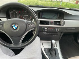 BMW 320d 135kWPANORAMANAVI 2011/09 - 9