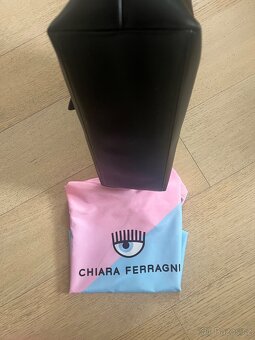 Prodán novou nepoužitou kabelku Chiara Ferragni - 9