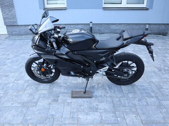 Yamaha YZF-R 125 rv.2025 - 9