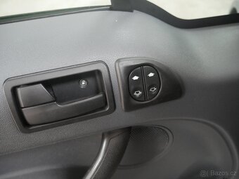 Ford Transit Connect 1.8TDCi , 66 kW nafta, 2012 - 9