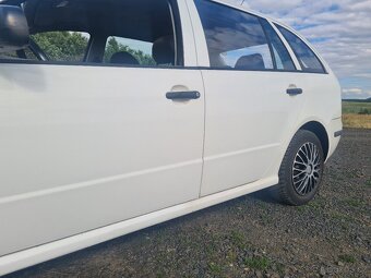 Fabia Combi 1.4 MPI LPG,bez koroze s klimatizací - 9