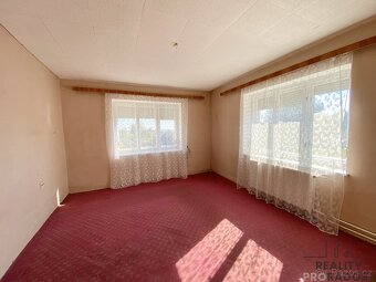 Prodej id. 1/2 domu v obci Křemačov, Mohelnice. - 9