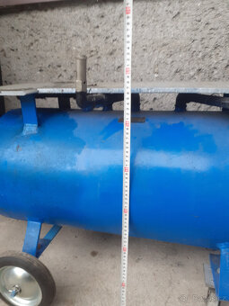 Nadoba na stlačený vzduch ke kompresoru - 9