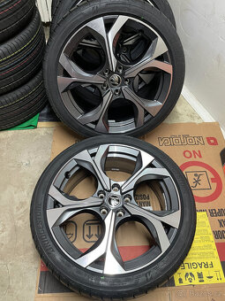 ŠKODA OCTAVIA IV NOVÁ ALU ELIAS LETNÍ BIDGESTONE - 9