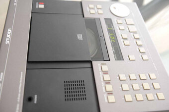 CD přehrávač Studer A730 - 9
